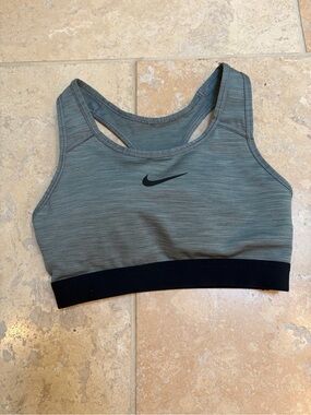 Nike women’s Gray Heather Sports Bra with Black Band